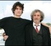 Ce dernier, connu pour etre le père de l'acteur Lous Garrel, est cité dans "Mediapart".
Louis et Philippe Garrel - 61e festival de Cannes 2008 - Photocall du film "La frontière de l'aube".