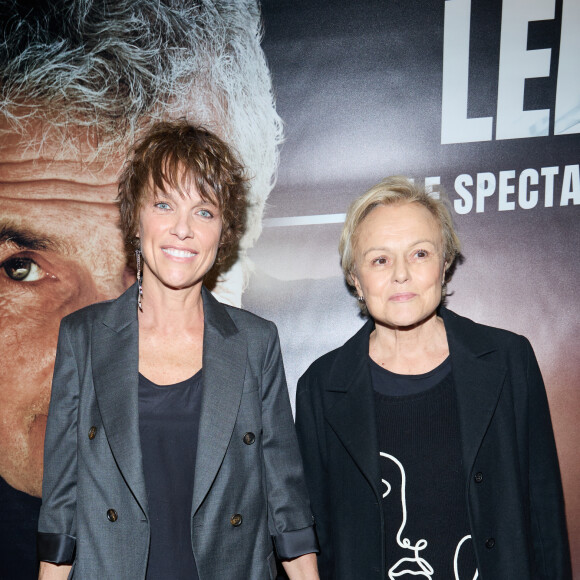 Exclusif - Muriel Robin et sa femme Anne Le Nen - Photocall - Spectacle symphonique Claude Lelouch "D'un film à l'autre" au Palais des Congrès de Paris le 14 novembre 2022. © Moreau / Rindoff / Bestimage 