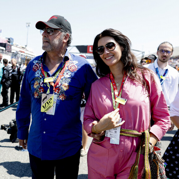 Un couple épanoui !
Jean Reno et sa femme Zofia Borucka - Les célébrités lors du Grand Prix de France de Formule 1 (F1) sur le circuit Paul Ricard au Castellet, le 24 juillet 2022. © Hasan Bratic/LPS via Zuma Press/Bestimage