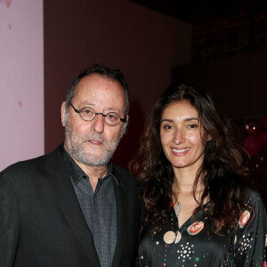 Exclusif - Jean Reno et sa femme Zofia Borucka - Le Prix Clarins pour l'enfance fête ses 20 ans et récompense sa nouvelle femme de coeur Laeticia Hallyday pour son association La Bonne Étoile à l'hôtel Salomon de Rothschild à Paris, France, le 14 mars 2017.  © Borde-Jacovides/Bestimage 