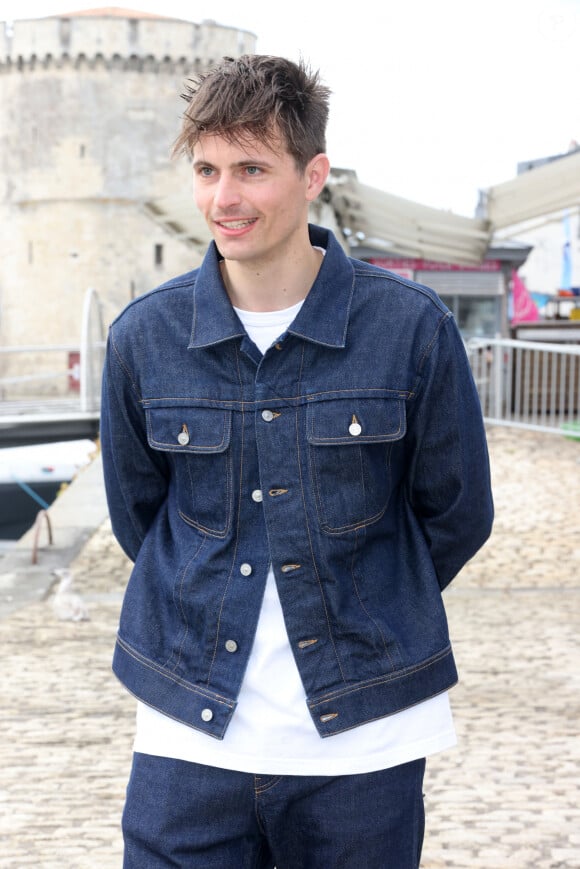 Raphaël Quenard - Photocall de la série "HP" lors du Festival de la Fiction de La Rochelle. Le 18 septembre 2021 © Jean-Marc Lhomer / Bestimage