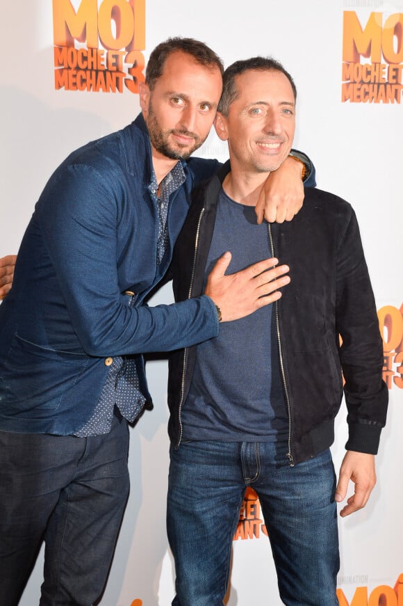 Arié Elmaleh (Voix de Dru) et son frère Gad Elmaleh (Voix de Gru) - Avant-première du film d'animation "Moi Moche et Méchant 3" au cinéma Gaumont Champs-Elysées Marignan à Paris, France, le 27 juin 2017. © Coadic Guirec/Bestimage 