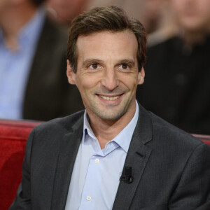 Puis placé sous coma artificiel. 
Mathieu Kassovitz - Enregistrement de l'émission "Vivement dimanche" à Paris le 5 novembre 2014.