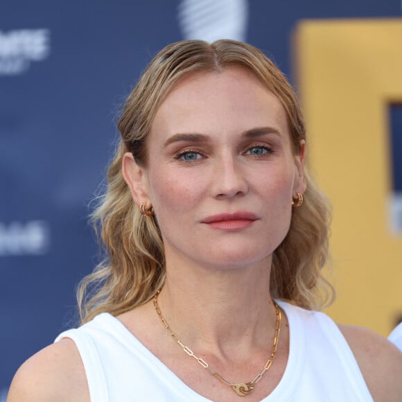 A l'affiche de "Visions", Diane Kruger est une actrice, femme et maman épanouie.
Diane Kruger (porte un collier iconique Menottes dinh van en or jaune) - Arrivées sur le tapis bleu de la 16ème édition du festival du film francophone de Angoulême © Coadic Guirec / Bestimage