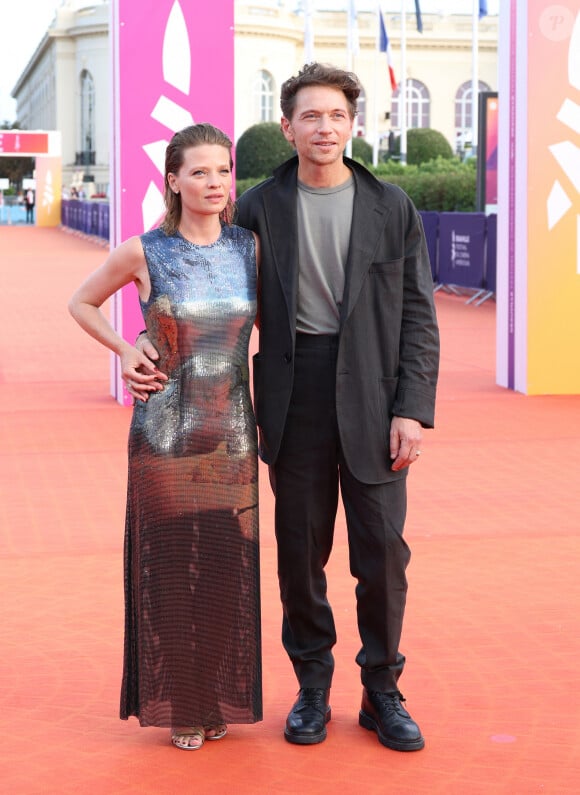 Mélanie Thierry et Raphaël Haroche lors de la 49ème édition du festival du cinéma américain de Deauville le 7 septembre 2023. © Denis Guignebourg / Bestimage