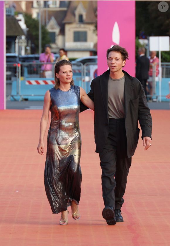 Mélanie Thierry et Raphaël Haroche lors de la 49ème édition du festival du cinéma américain de Deauville le 7 septembre 2023. © Denis Guignebourg / Bestimage