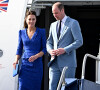 Le prince William et Kate Middleton bénéficient d'un service de luxe.
Le prince William, duc de Cambridge, et Catherine (Kate) Middleton, duchesse de Cambridge, arrivent à Belize dans le cadre de leur visite officielle dans les Caraïbes pour marquer le jubilé de platine de la reine. 