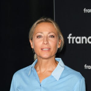 Anne-Sophie Lapix au photocall pour la conférence de presse de rentrée de France TV à la Grande Halle de la Villette à Paris, France, le 11 juillet 2023. © Coadic Guirec/Bestimage 