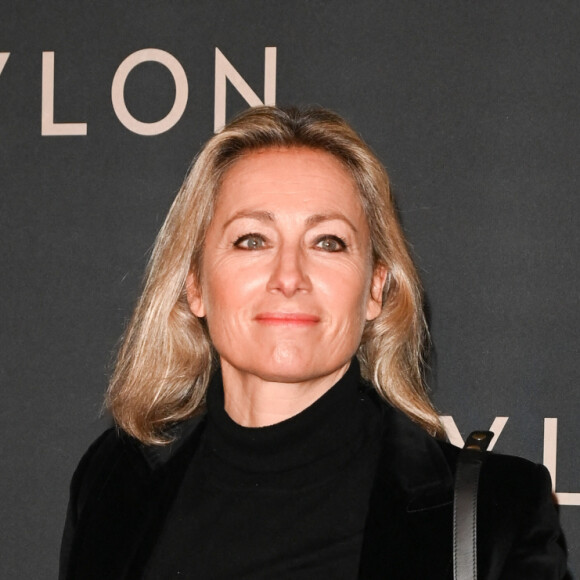 Anne-Sophie Lapix à la première du film "Babylon" au cinéma Le Grand Rex à Paris, France, le 14 janvier 2023. © Coadic Guirec/Bestimage 