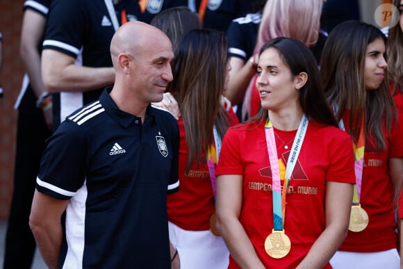 "Mes filles, ma famille et les gens qui m'aiment ont souffert des effets d'une persécution démesurée ainsi que de nombreux mensonges", déclare Luis Rubiales
 
Info - Le patron du foot espagnol Luis Rubiales va présenter sa démission après son baiser forcé à une joueuse lors de la victoire de l'Espagne au Mondial. (Credit Image: © Oscar J. Barroso/AFP7 via ZUMA Press Wire)