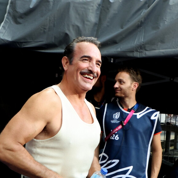 Jean Dujardin - Cérémonie d'ouverture de la Coupe du Monde de Rugby France 2023 avant le match de la Poule A entre la France et la Nouvelle-Zélande au Stade de France à Saint-Denis le 8 septembre 2023. © Dominique Jacovides/Bestimage
