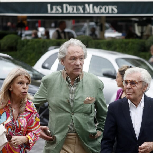 Guest, Jean-Daniel Lorieux - Arrivées à la messe à l'intention de Pierre Cornette de Saint-Cyr en l'église Saint-Germain-des-Près à Paris. Le 12 septembre 2023