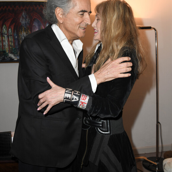 Bernard-Henri Lévy (BHL) et sa femme Arielle Dombasle - People à la générale de la pièce de Bernard-Henri Levy, "Looking For Europe" au théâtre Antoine à Paris le 21 mai 2019. © Coadic Guirec/Bestimage 