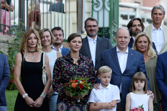 La princesse Charlene de Monaco, Le prince Albert II de Monaco, La princesse Gabriella de Monaco, comtesse de Carladès, Le prince Jacques de Monaco, marquis des Baux et Dimitri Rassam lors du traditionnel pique-nique "U Cavagnëtu" au parc Princesse Antoinette à Monaco le 9 septembre 2023. © Claudia Albuquerque / Bestimage 