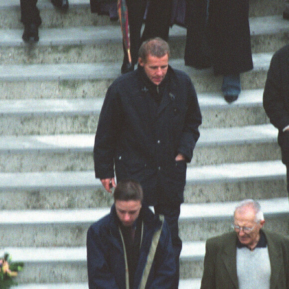 Il avait été touché à la rate et aux reins.
Hommage religieux à Patrick Bourrat à l'église Notre Dame de l'Arche d'alliance à Paris.