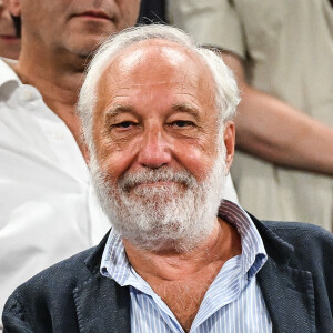 François Berléand en tribunes lors de la finale de rugby Top 14 opposant le Stade Toulousain Rugby (Toulouse) au Stade Rochelais (La Rochelle) au Stade de France à Saint-Denis, Seine Saint-Denis.