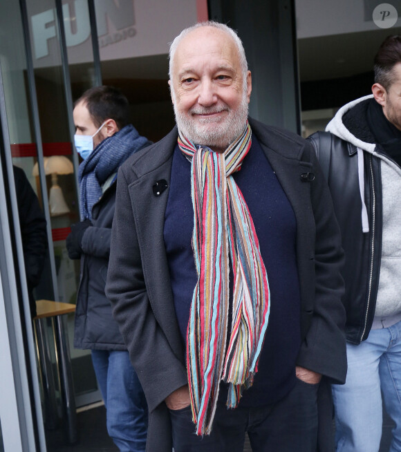 Francois Berleand - Les invités de l'émission des Grosses Têtes à la sortie des studios RTL à Neuilly-sur-Seine, France, le 17 janvier 2023.