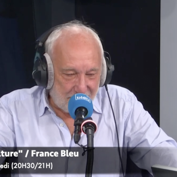 Invité ce mardi 19 septembre par David Lantin dans La Scène Culture sur France Bleu, l'acteur a eu le droit à une jolie surprise de la part de sa femme.