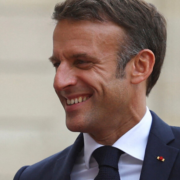 Le roi Charles III a offert une oeuvre de Voltaire à Emmanuel Macron
Le président français Emmanuel Macron reçoit le roi Charles III d'Angleterre en entretien à l'Elysée à Paris