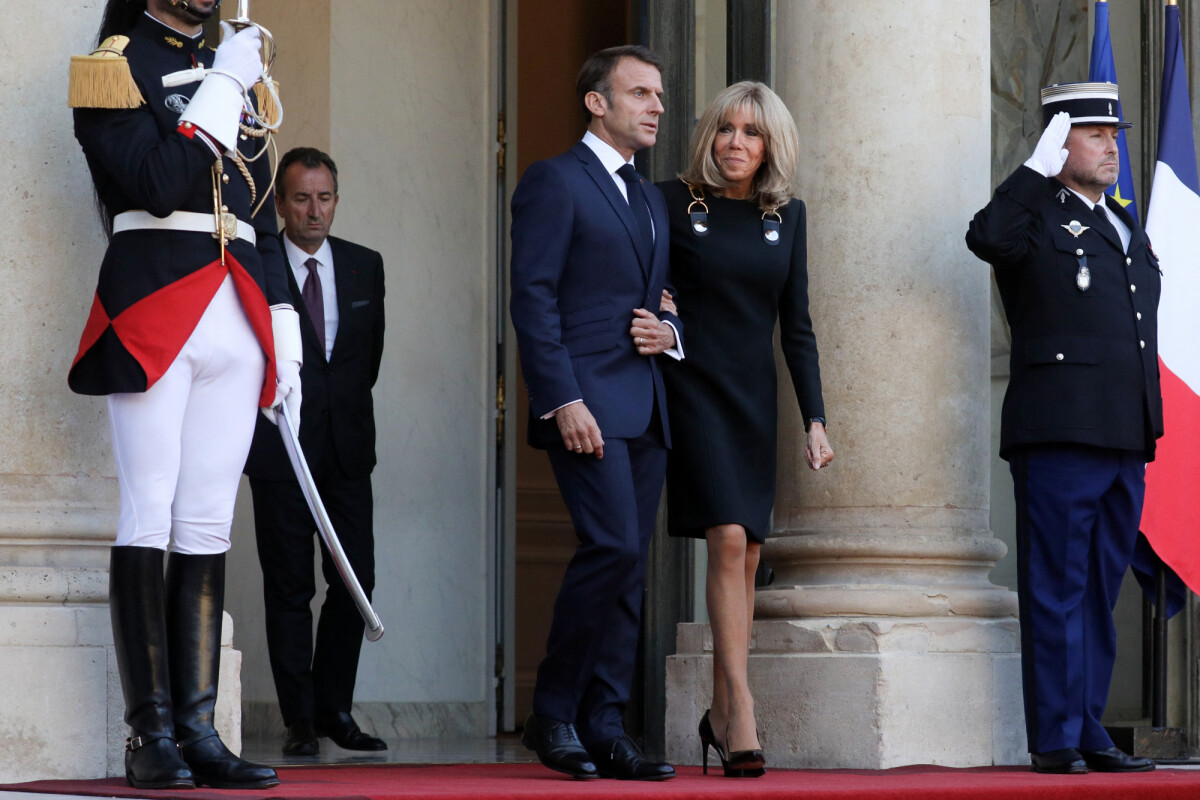 Photo : le président Emmanuel Macron et sa femme Brigitte Macron - Le ...