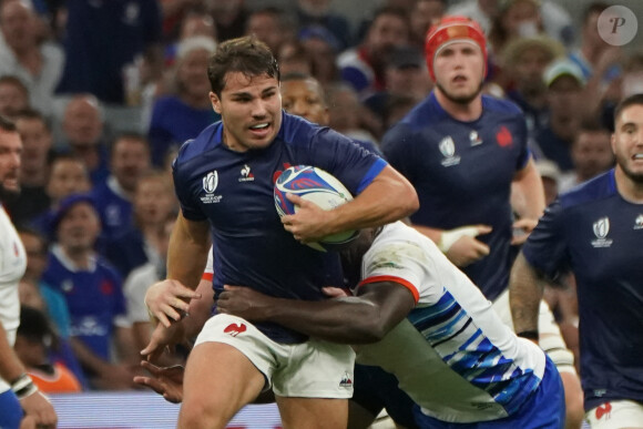 Antoine Dupont (France) - Prince Gaoseb (Namibie) - Coupe du Monde de Rugby France 2023 du match de Poule A entre la France et la Namibie (96-0) au stade Velodrome à Marseille le 21 septembre 2023.