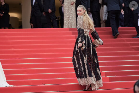 Beatrice Borromeo - Montée des marches du film " Jeanne du Barry " pour la cérémonie d'ouverture du 76ème Festival International du Film de Cannes, au Palais des Festivals à Cannes. Le 16 mai 2023 © Jacovides-Moreau / Bestimage 