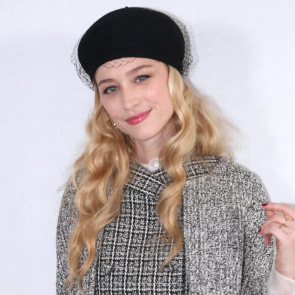 De rares confidences de la part de la jeune femme,
Beatrice Borromeo Casiraghi - Greeting au défilé de mode Haute-Couture Christian Dior au musée Rodin lors de la Fashion Week Printemps-été 2023 de Paris, France, le 23 janvier 2023. © Bertrand Rindoff Petroff/Bestimage 