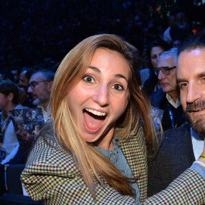 Marie Portolano et son mari Grégoire Ludig lors du gala de boxe Univent à l'AccorHotels Arena de Paris pour le championnat du monde WBA le 15 novembre 2019. © Veeren / Bestimage