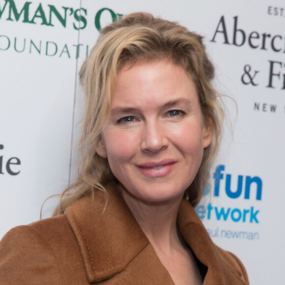 Pour Bridget Jones, Renée Zellweger a pris du poids 
Renee Zellweger - People au gala de la fondation "Seriousfun Children's Network" à Londres.