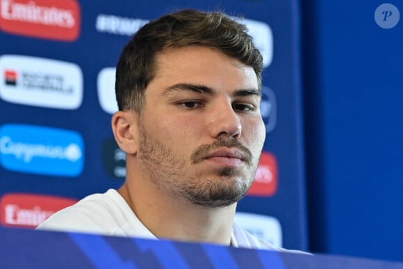 Antoine Dupont ( 9 - France ) - Conférence de presse de l'équipe de France de Rugby à Paris le 6 septembre 2023. © Federico Pestellini / Panoramic / Bestimage