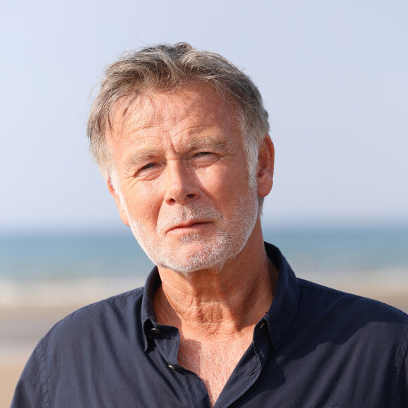 Franck Dubosc au photocall du film "Nouveau départ" lors du 37ème festival du film de Cabourg (37ème journées romantiques du 14 au 18 juin 2023), à Cabourg, France, le 16 juin 2023. © Coadic Guirec/Bestimage 