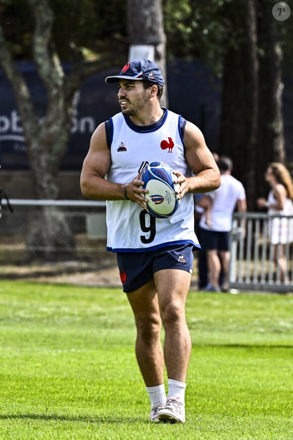 Antoine Dupont (fr) - Entraînement de l'équipe de France de Rugby à Capbreton, en préparation de la Coup du monde (8 septembre - 28 octobre 2023), le 15 août 2023. © Thierry Breton / Panoramic / Bestimage