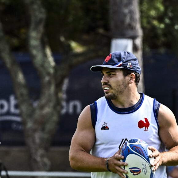 Antoine Dupont (fr) - Entraînement de l'équipe de France de Rugby à Capbreton, en préparation de la Coup du monde (8 septembre - 28 octobre 2023), le 15 août 2023. © Thierry Breton / Panoramic / Bestimage