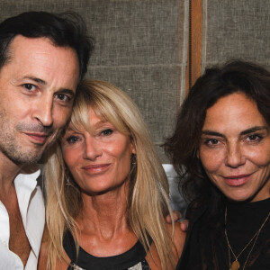 Sandra Sisley, la femme de Tomer Sisley était également présente avec Michaël Cohen
Exclusif - Michaël Cohen, Isabelle Camus, Sandra Sisley - Vernissage de l'exposition du photographe Antoine Verglas au restaurant Le Manko lors de la fashion week de Paris. Le 26 septembre 2023