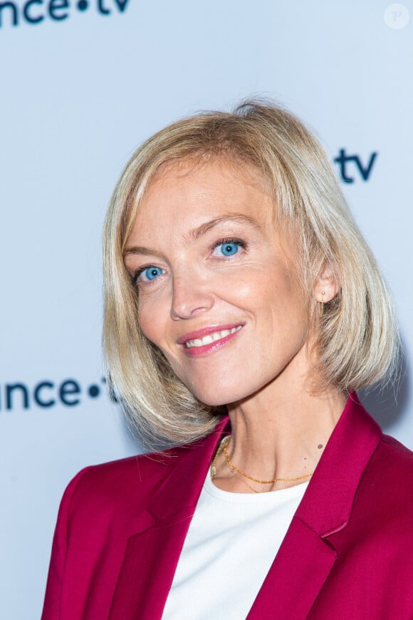 Maya Lauqué lors du photocall dans le cadre de la conférence de presse de France Télévisions au Pavillon Gabriel à Paris, France, le 24 août 2021. © Pierre Perusseau/Bestimage