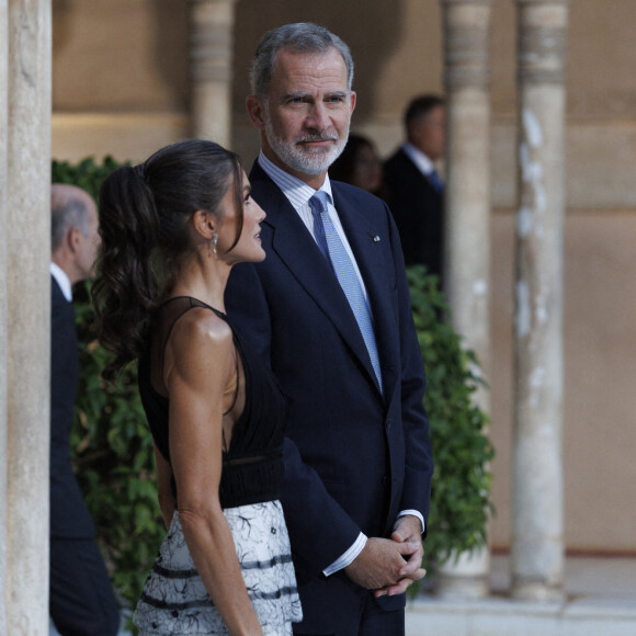 Felipe VI et la reine Letízia, avant le dîner officiel  du sommet européen à l'Alhambra, le 5 octobre 2023 à Grenade, Andalousie, Espagne. Photo by Alex Camara/Europa Press/ABACAPRESS.COM