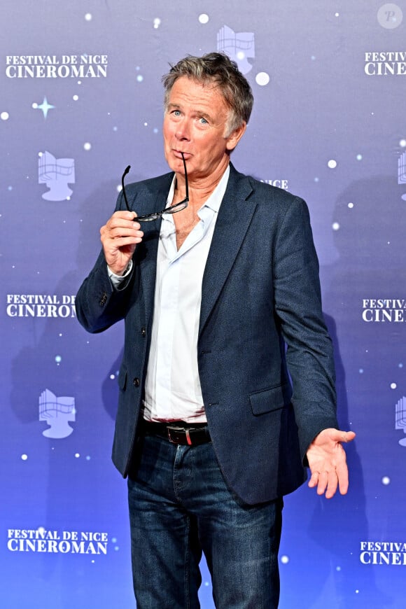 Franck Dubosc lors de la cinquième soirée de la 5ème édition du festival Cinéroman au cinéma Pathé Gare du Sud, à Nice, France, le 6 octobre 2023.