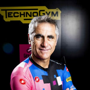 Laurent Jalabert estime être atteint de bigorexie, une dépendance excessive d'un être humain à l'activité sportive
 
Présentation du vélo d'appartement Technogym Ride par Laurent Jalabert à Paris le 17 mai 2022.