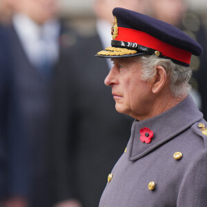Un choix que ne verrait pas le Souverain d'un très bon oeil... 
Le roi Charles III d'Angleterre - Les membres de la famille royale d'Angleterre et les personnalités lors du "Remembrance Sunday Service" à Londres le 13 novembre 2022. 