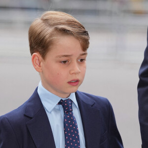 Le prince George de Cambridge lors du service d'action de grâce en hommage au prince Philip, duc d'Edimbourg, à l'abbaye de Westminster à Londres, Royaume Uni, le 29 mars 2022. Le prince Philip, duc d'Edimbourg, est décédé le 9 avril 2021. © Julien Burton/Bestimage 