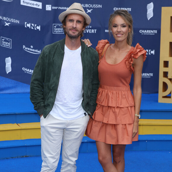 Philippe Lacheau et Elodie Fontan - Arrivées sur le tapis bleu de la 16ème édition du festival du film francophone de Angoulême le 26 août 2023. © Coadic Guirec / Bestimage 