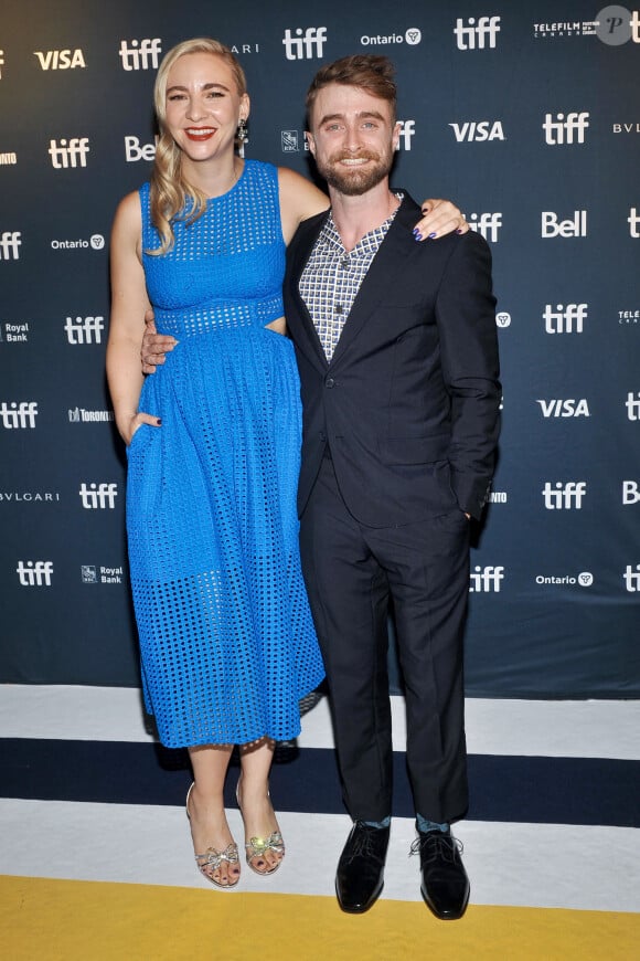 Naissance - Daniel Radcliffe est papa pour la première fois - Daniel Radcliffe et sa compagne Erin Darke - Photocall du film "Weird: The Al Yankovic Story" lors de la 47ème édition du Festival International du Film de Toronto (TIFF) le 8 septembre 2022.