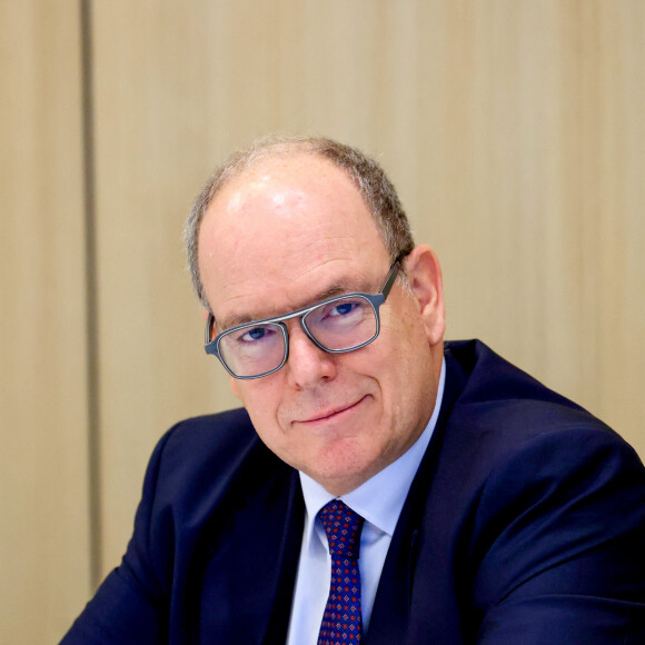 Le prince Albert II de Monaco - The Global Virus Network (GVN), en partenariat avec le Centre Scientifique de Monaco (CSM, affilié au GVN) et le gouvernement princier de Monaco, a organisé une réunion avec les meilleurs virologues pour relever les défis pandémiques actuels et les menaces virales émergentes à l'hôtel Novotel de Monaco, le 20 octobre 2023. © Claudia Albuquerque/Bestimage 