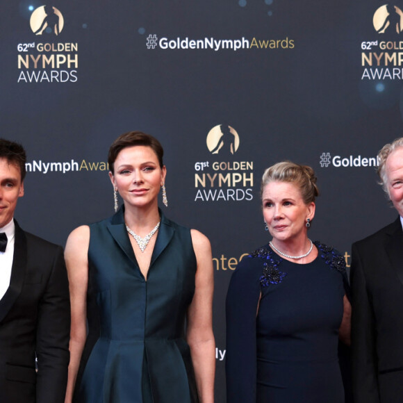 Louis Ducruet, sa femme Marie, la princesse Charlene de Monaco, Melissa Gilbert et son mari Timothy Busfield - Photocall de la cérémonie de clôture du 62ème festival de télévision de Monte-Carlo le 20 juin 2023. © Claudia Albuquerque / Bestimage 