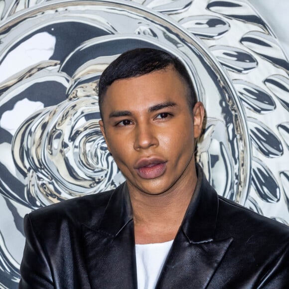 Olivier Rousteing au photocall du défilé défilé Homme Dior automne-hiver 2022/2023 dans le cadre de la Fashion Week de Paris, France, le 21 janvier 2022.