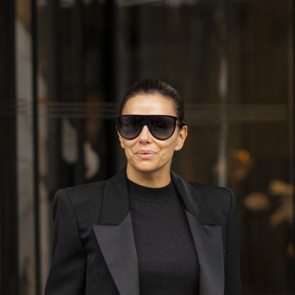 "Tyler était une âme douce et un ami merveilleux pour tous ceux qui le connaissaient"
Eva Longoria sort de son hôtel pour se rendre à un événement l'Oréal lors de la fashion week à Paris le 1er octobre 2023 © Pierre Perusseau / Tiziano Da Silva / Bestimage 