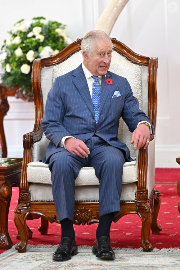 Le roi Charles III d'Angleterre lors d'un entretien avec le président du Kenya William Ruto à Nairobi le 31 octobre 2023. 
