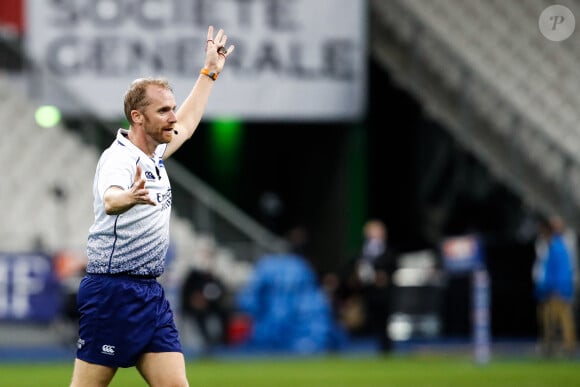 Wayne Barnes ( arbitre ) - Tournois des Six Nations, match de rugby France - Irlande (35-27) au Stade de France à Saint-Denis (Paris) le 31 octobre 2020. © Federico Pestellini / Panoramic / Bestimage