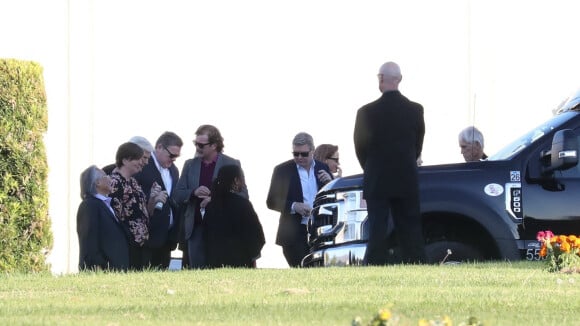 Obsèques de Matthew Perry : ses proches effondrés à la cérémonie, ce moment trop difficile à surmonter révélé