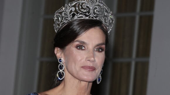 Letizia d'Espagne divine au banquet de Margrethe II : robe de princesse, décolleté et tiare impressionnante